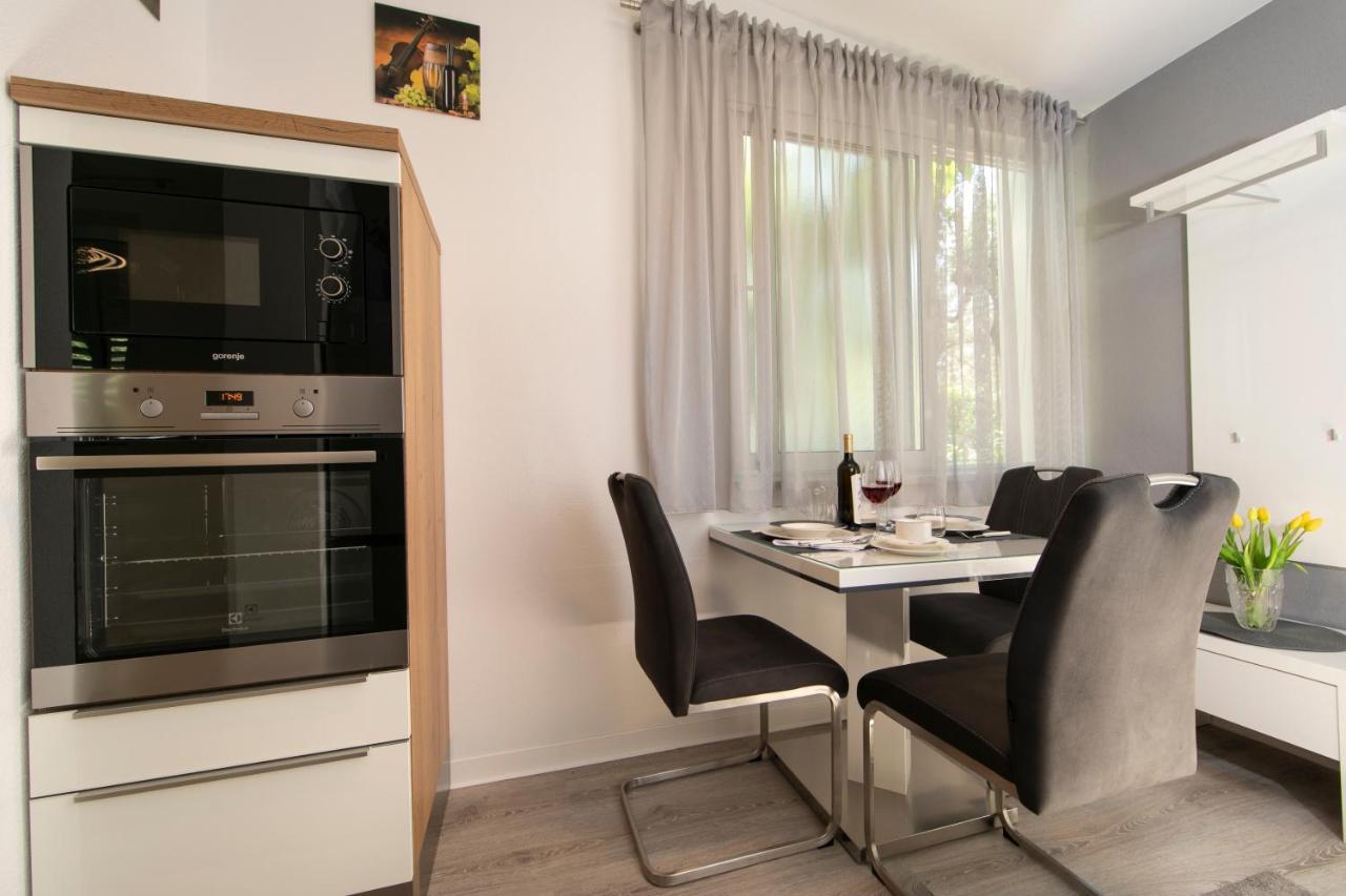 Apartments Ozrenka Tucepi Luaran gambar